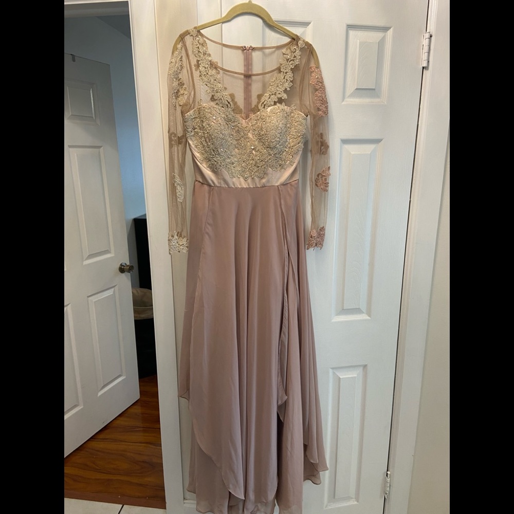 Dusty pink long sleeve size 4-6 dress
